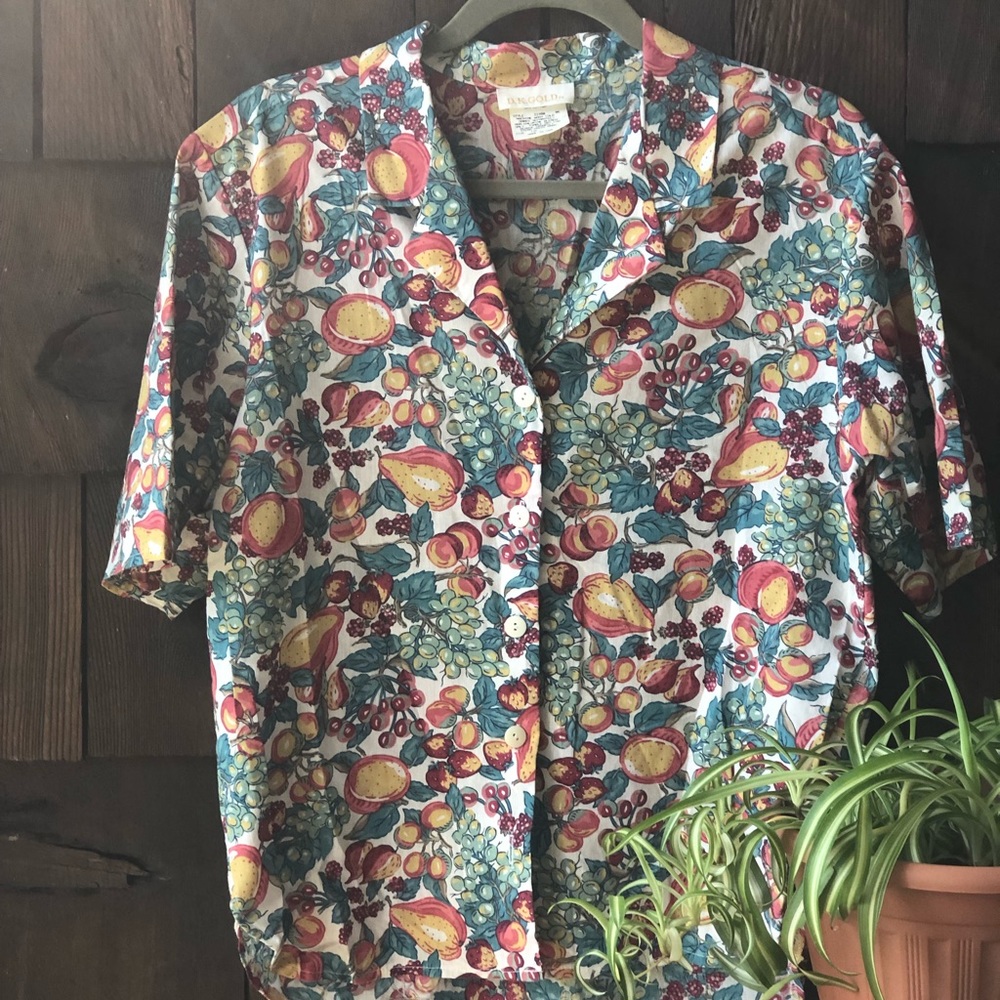 D.K. Gold Fruit Themed Button Up